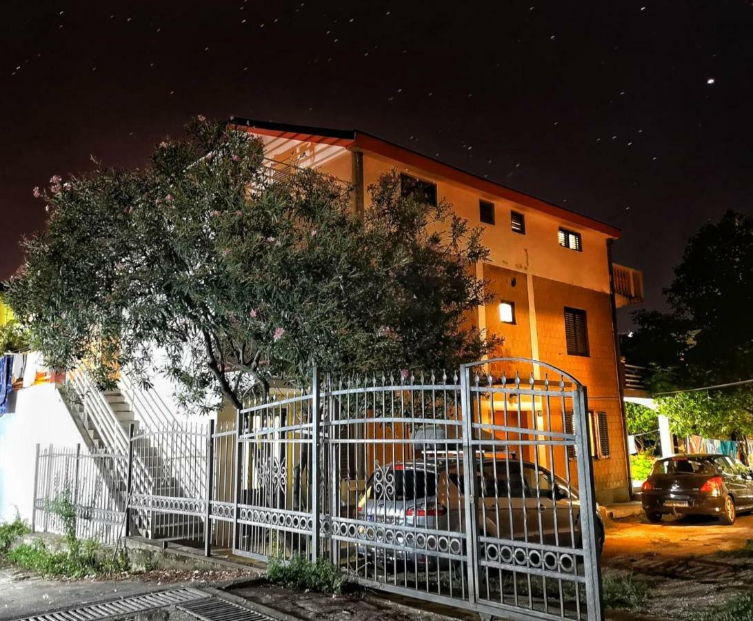 בודווה Vojinovic Apartments מראה חיצוני תמונה